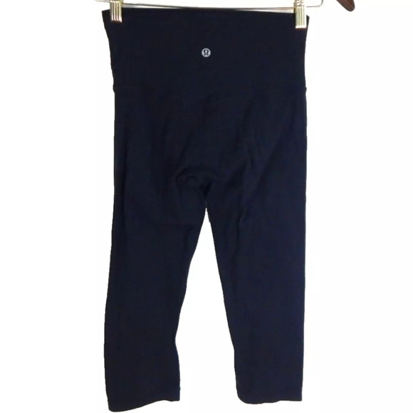 Lululemon Align 19" Crop Leggings - Picture 1 of 3